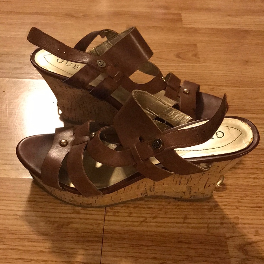 Guess Sandal Heels Size 6.5, brown leather
